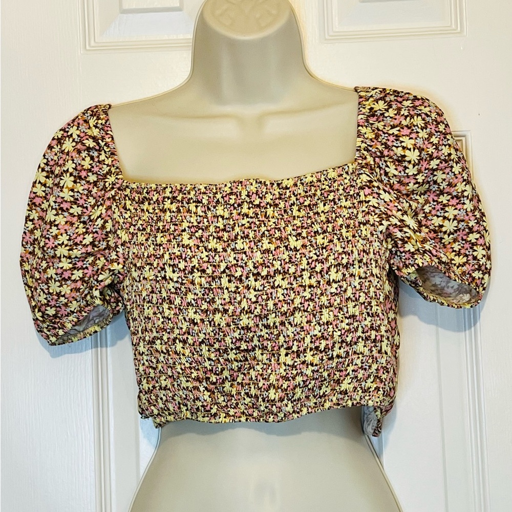 Maaji Chic FloralTop with Puff Sleeves, Size M